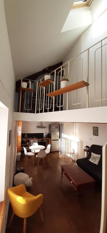 ker karantez Villa Rennes Bagian luar foto